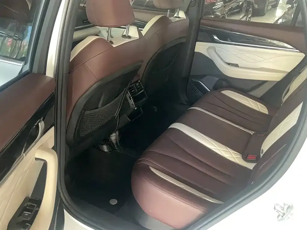 Geely Xingyue L 2022 из CN, фото 8