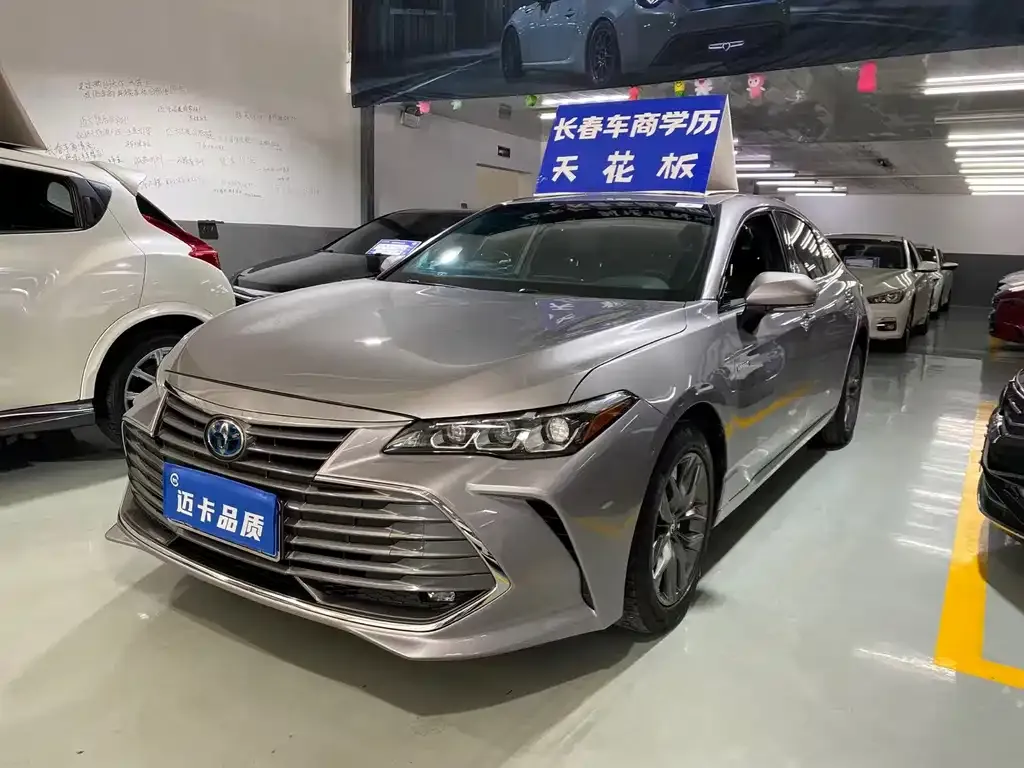 Toyota Avalon 2021 из CN, фото 1