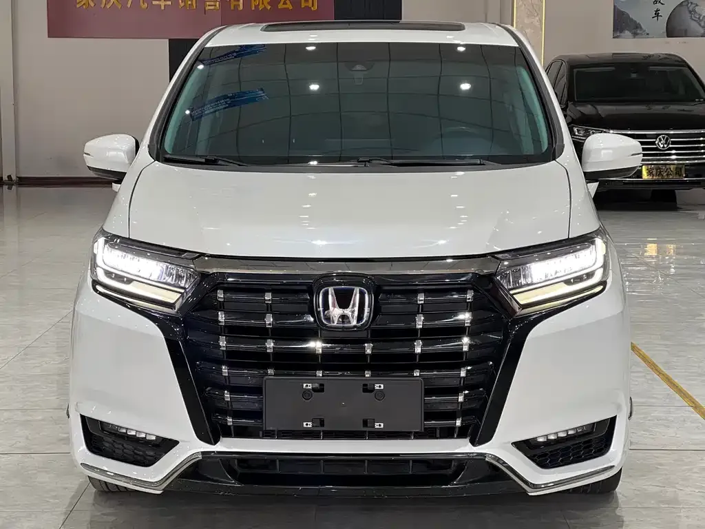 Honda Elysion 2023 из CN, фото 2