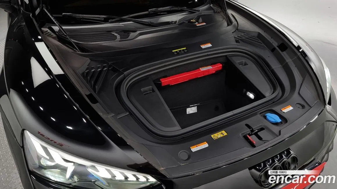 Audi e-tron GT 2022 из KR, фото 6