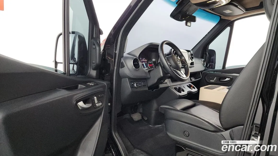 Mercedes-Benz Sprinter 2021 из KR, фото 10