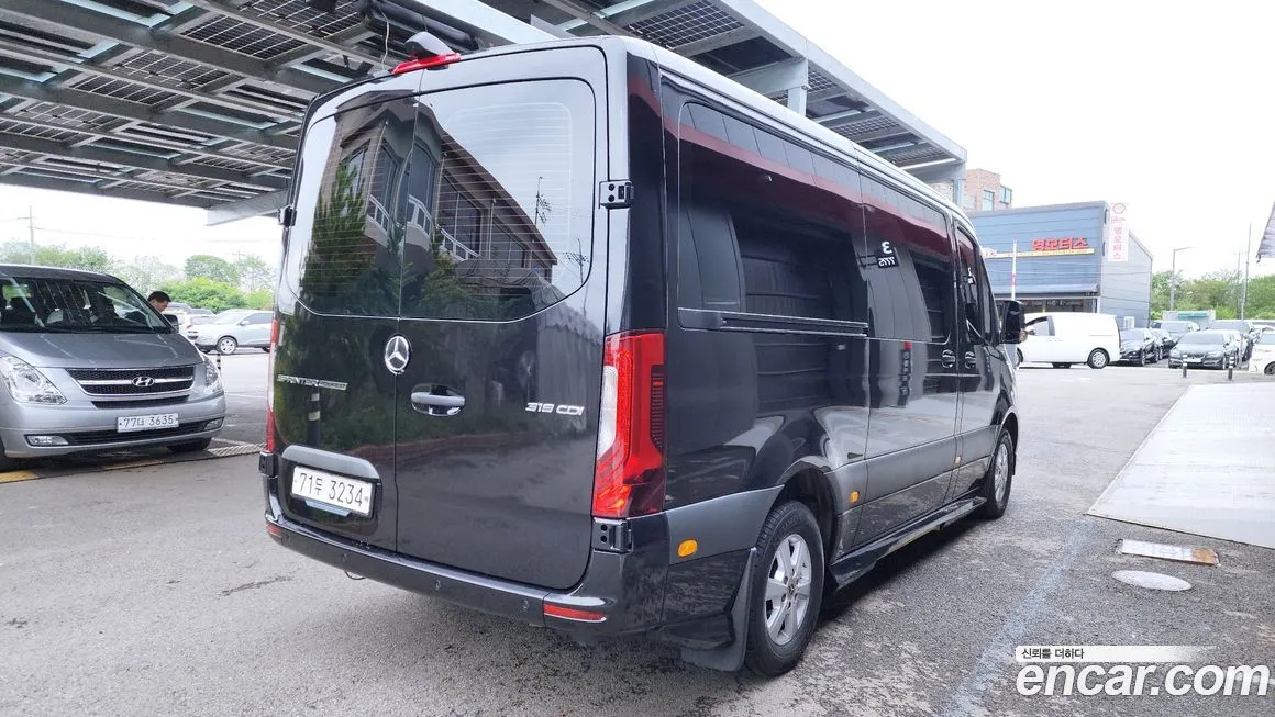 Mercedes-Benz Sprinter 2021 из KR, фото 2