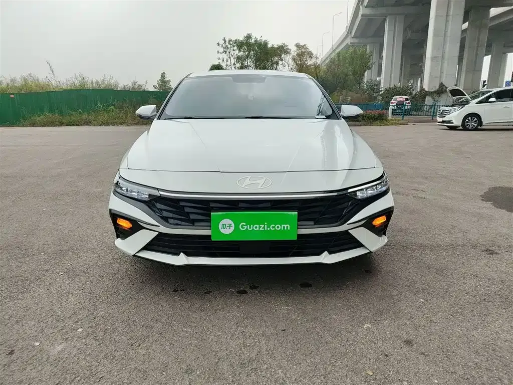 Hyundai Elantra 2024 из CN, фото 3