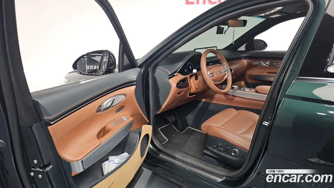 Genesis GV70 — фото 10