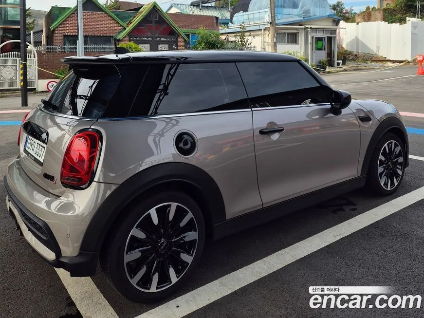 Mini Cooper 2023 из KR, фото 2