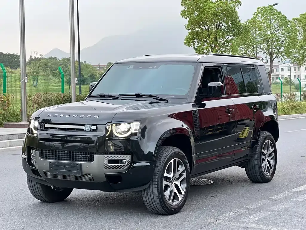 Land Rover Defender 2023 из CN, фото 1