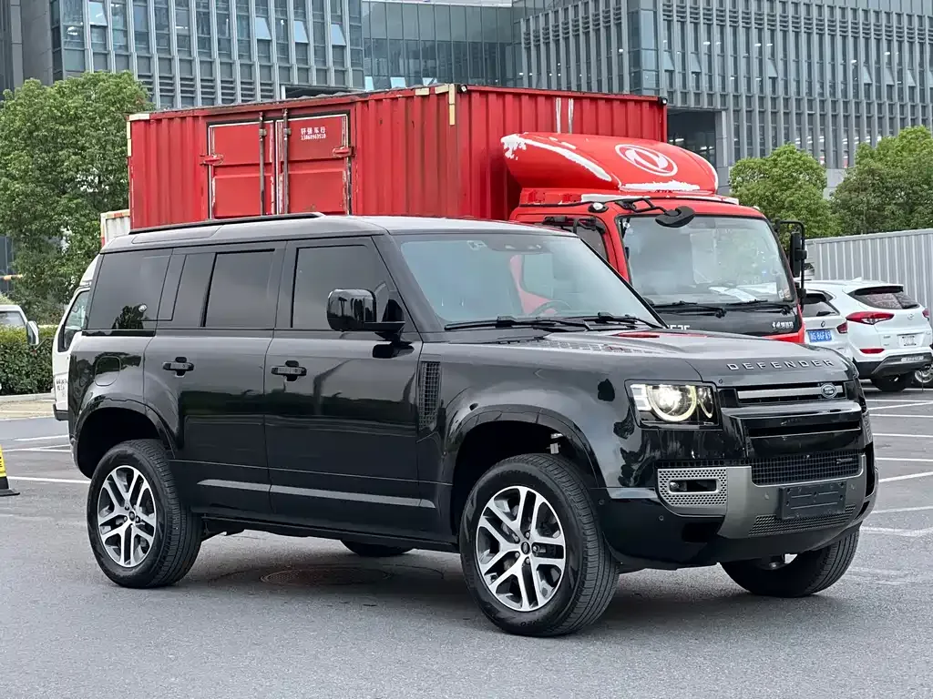 Land Rover Defender 2023 из CN, фото 2