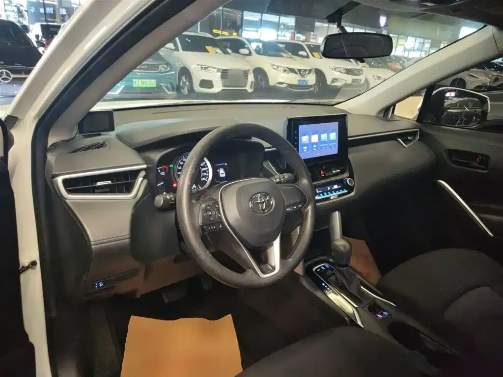 Toyota Frontlander 2022 из CN, фото 10