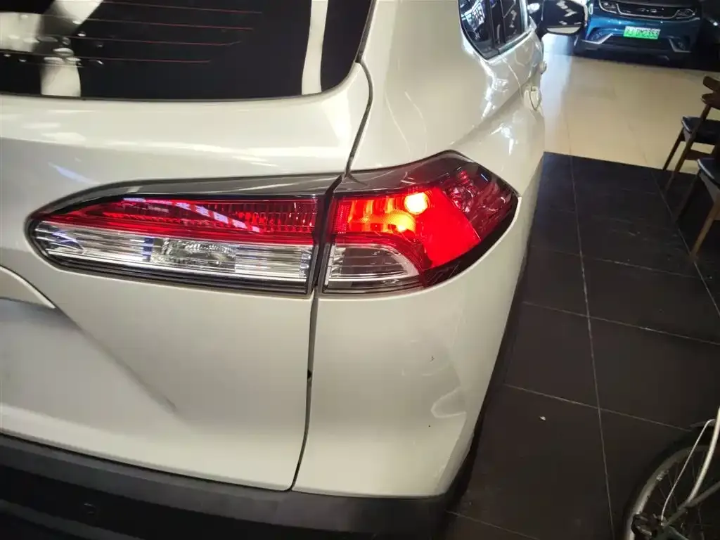 Toyota Frontlander 2022 из CN, фото 8