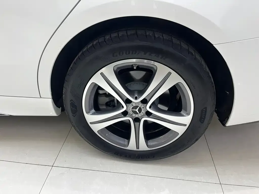 Mercedes-Benz C-Class 2022 из CN, фото 10