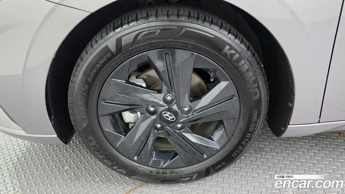 Hyundai AVANTE 2023 из KR, фото 5