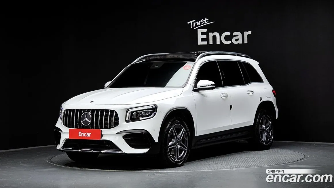 Mercedes-Benz GLB-Class — фото 1