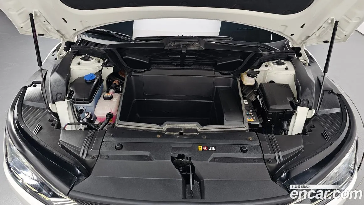 Kia EV6 2022 из KR, фото 6