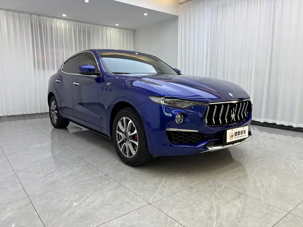 Maserati Levante 2023 из CN, фото 2
