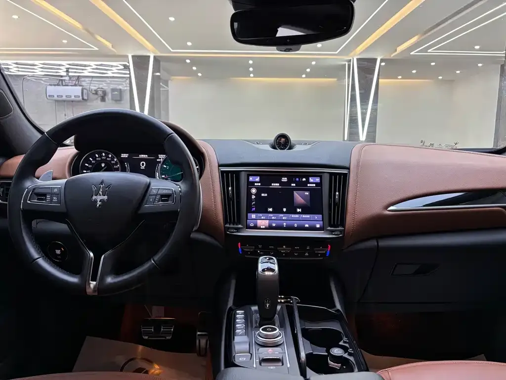 Maserati Levante 2023 из CN, фото 7
