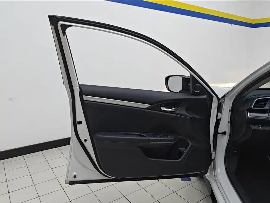 Honda Civic 2021 из CN, фото 6