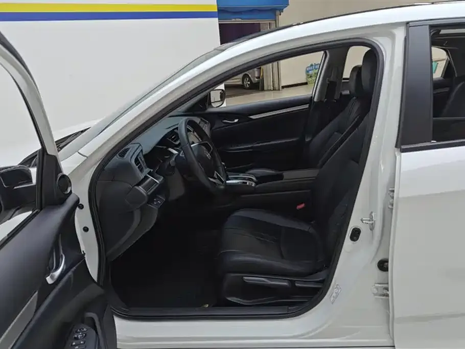 Honda Civic 2021 из CN, фото 8