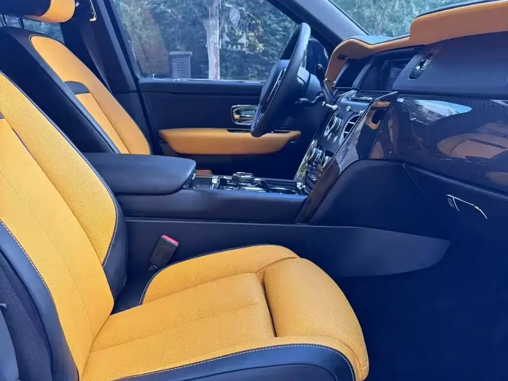 Rolls-Royce Cullinan 2022 из CN, фото 4