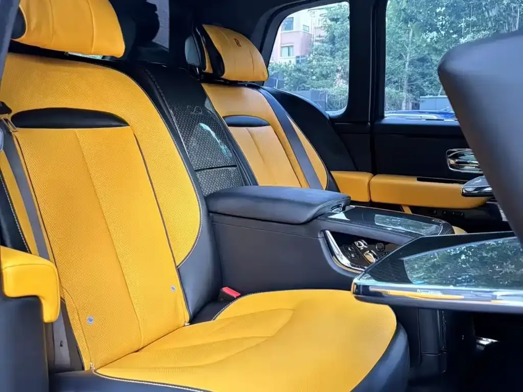 Rolls-Royce Cullinan 2022 из CN, фото 6