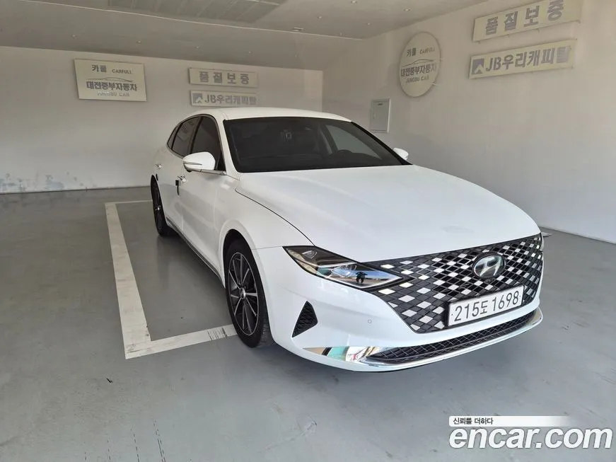 Hyundai Grandeur — фото 1