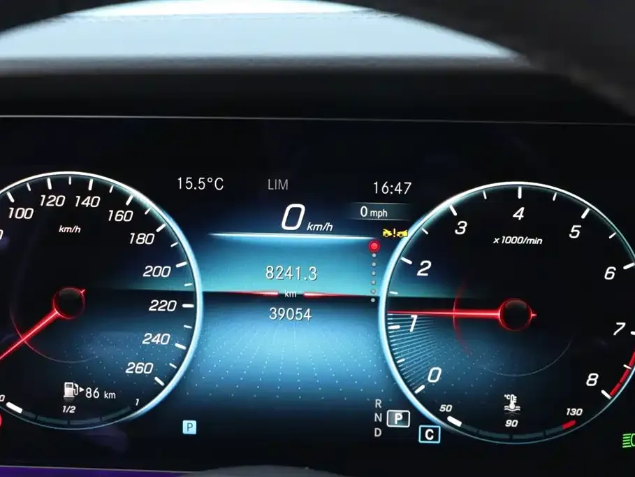 Mercedes-Benz E-Class 2023 из CN, фото 10