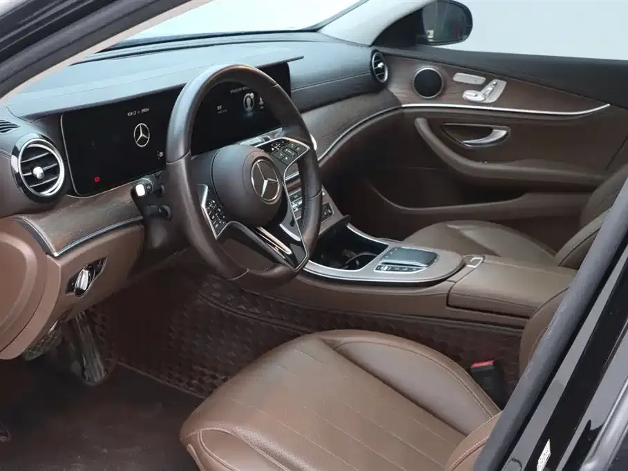 Mercedes-Benz E-Class 2023 из CN, фото 7