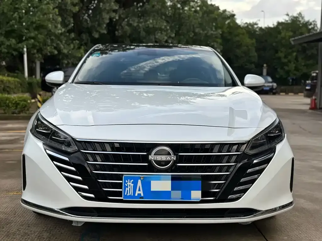 Nissan Teana 2023 из CN, фото 2