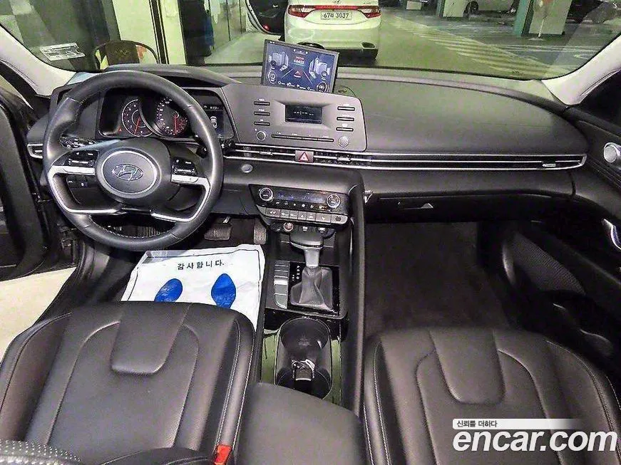 Hyundai AVANTE — фото 10