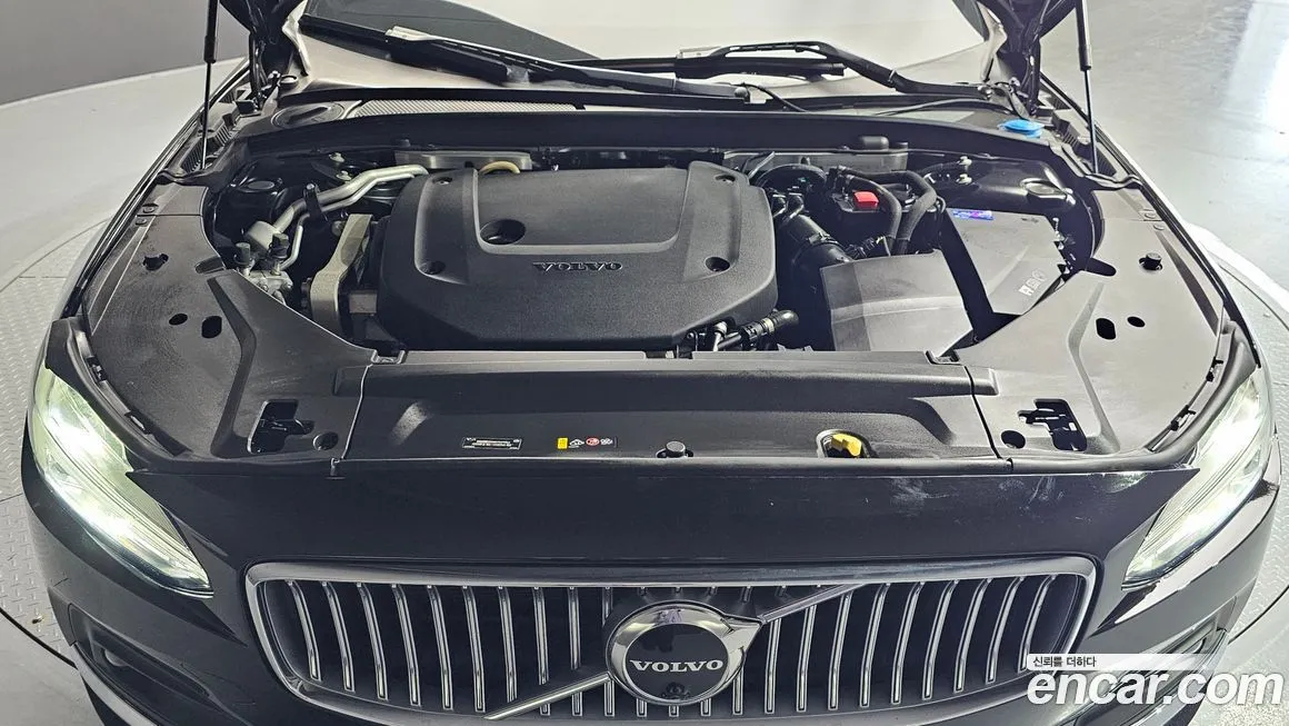 Volvo S90 2023 из KR, фото 6