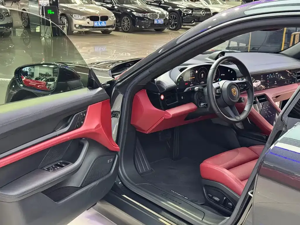 Porsche Taycan 2022 из CN, фото 10