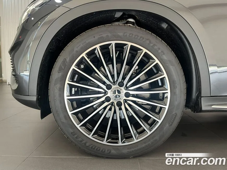 Mercedes-Benz GLC-Class 2025 из KR, фото 5