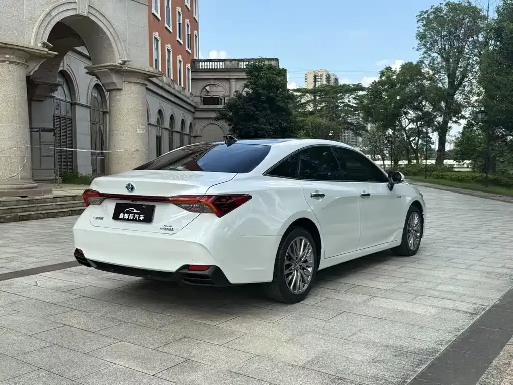 Toyota Avalon 2022 из CN, фото 5