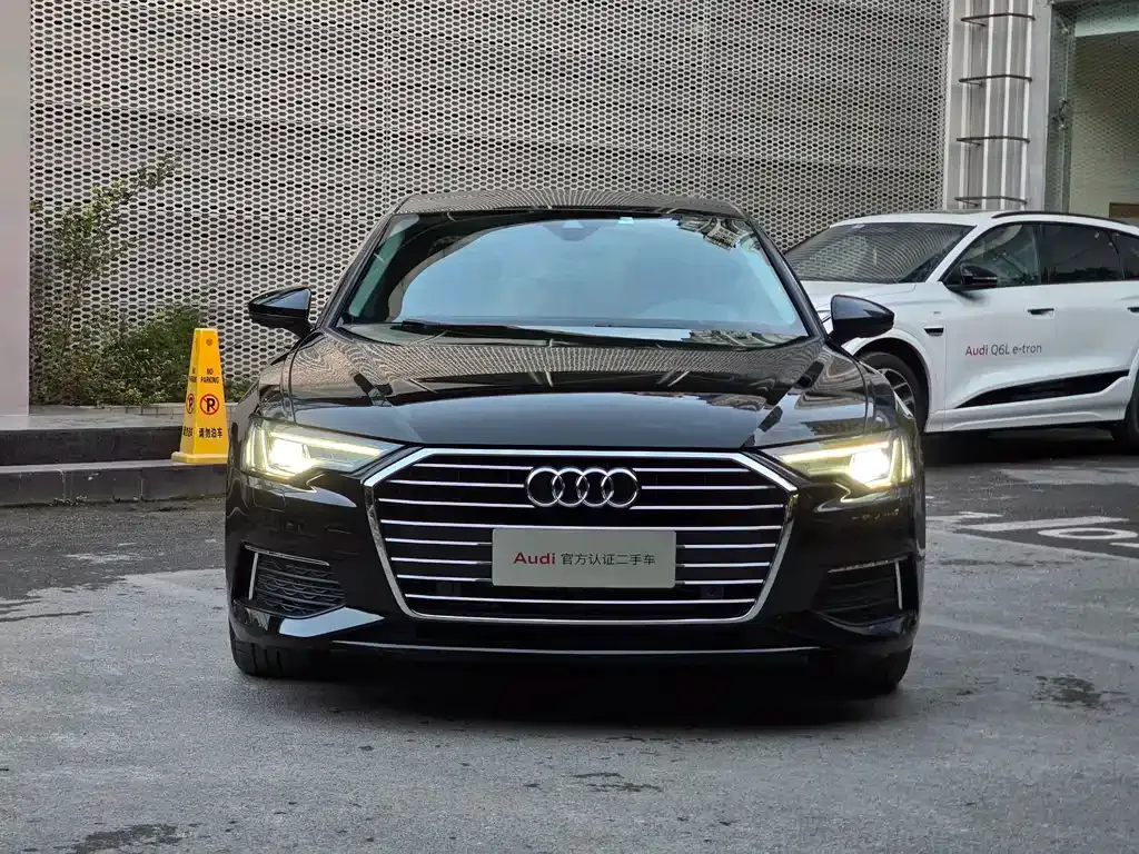 Audi A6L 2021 из CN, фото 2