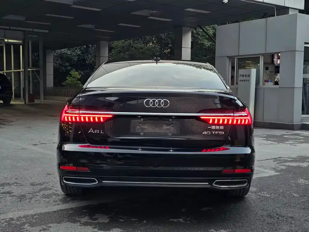 Audi A6L 2021 из CN, фото 6