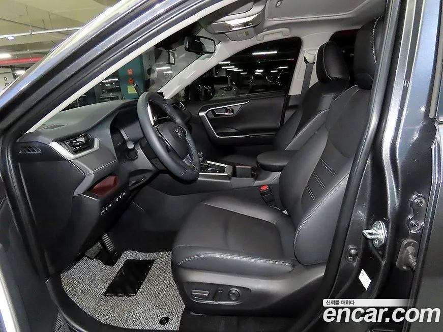 Toyota RAV4 2024 из KR, фото 6