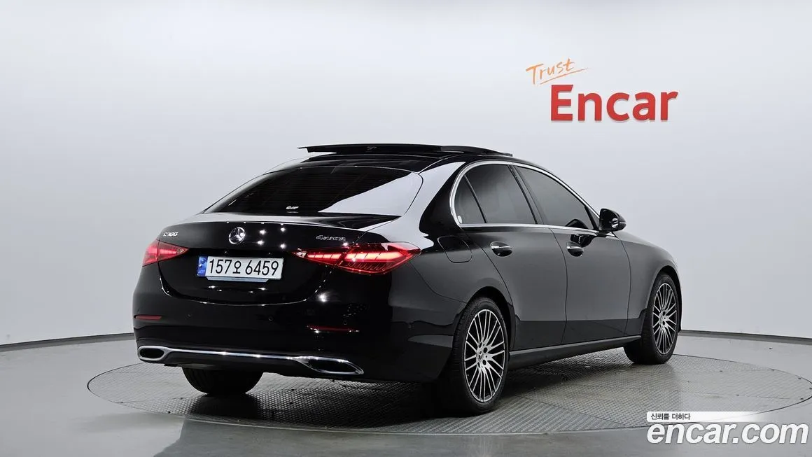 Mercedes-Benz C-Class 2024 из KR, фото 2