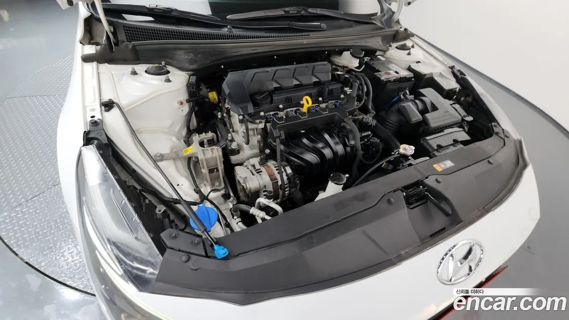 Hyundai AVANTE 2022 из KR, фото 6