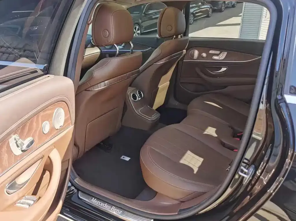 Mercedes-Benz E-Class 2022 из CN, фото 3