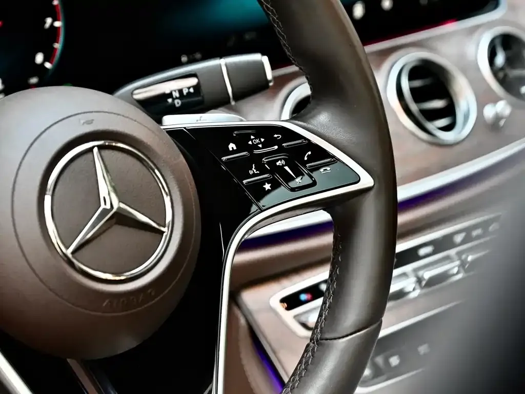 Mercedes-Benz E-Class 2022 из CN, фото 9