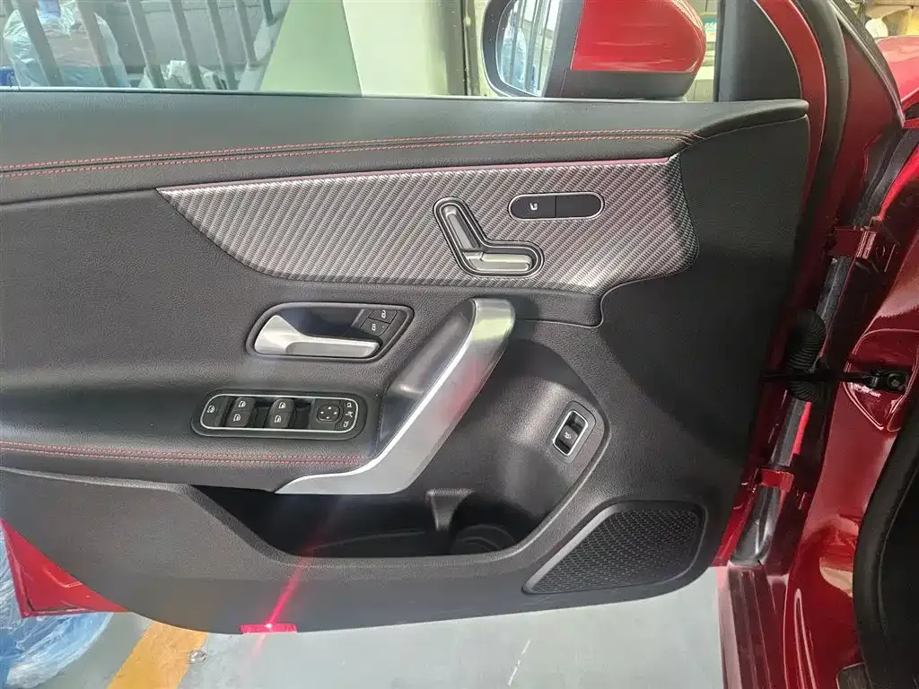 Mercedes-Benz A-Class 2024 из CN, фото 5