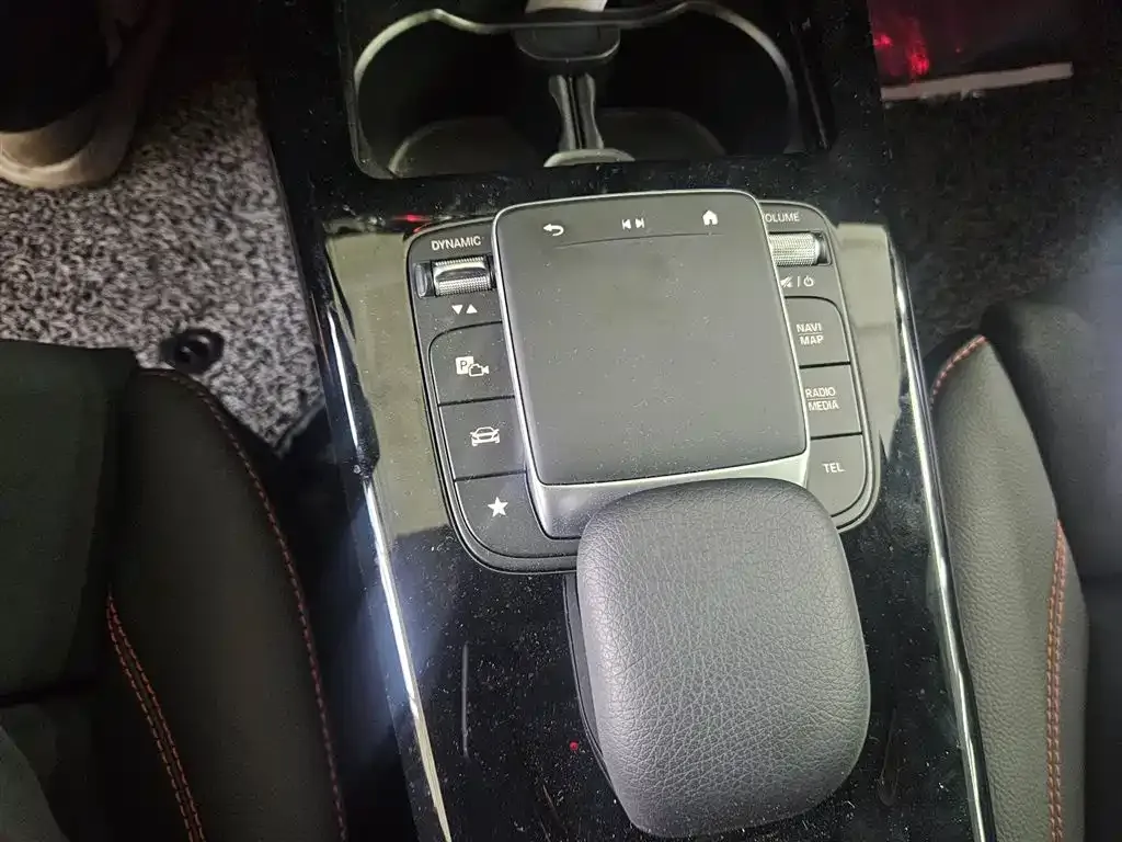 Mercedes-Benz A-Class 2024 из CN, фото 8