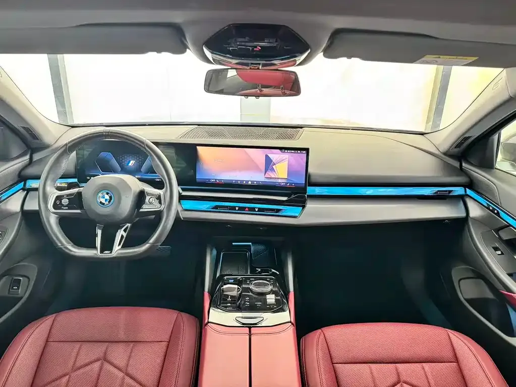 BMW i5 2025 из CN, фото 9