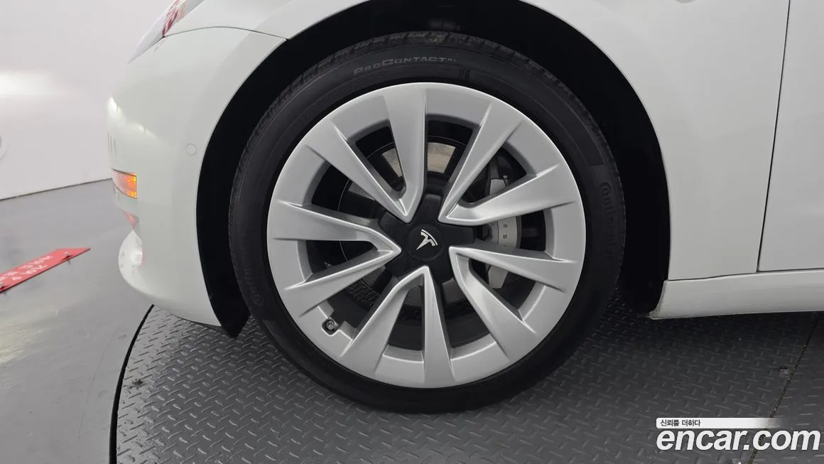 Tesla Model 3 2022 из KR, фото 5