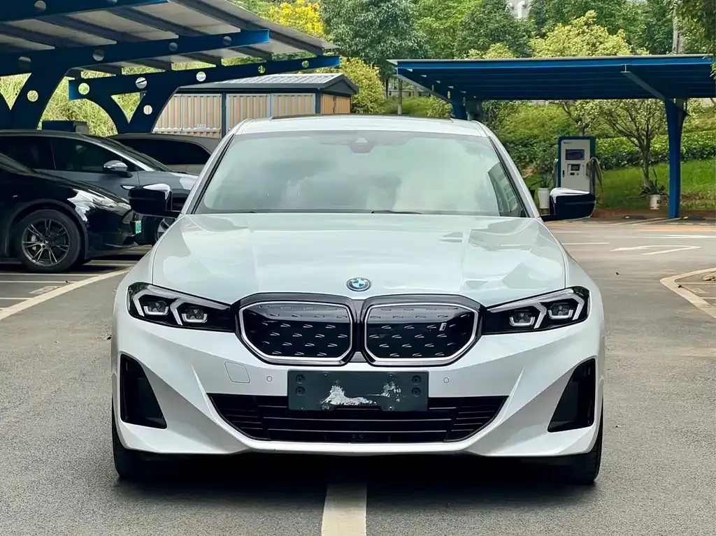 BMW i3 2024 из CN, фото 2