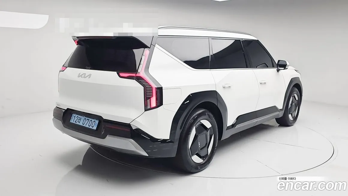 Kia EV9 — фото 2