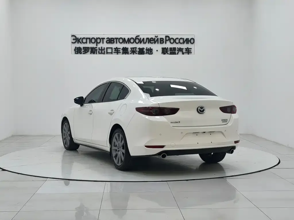 Mazda 3 Axela 2022 из CN, фото 4