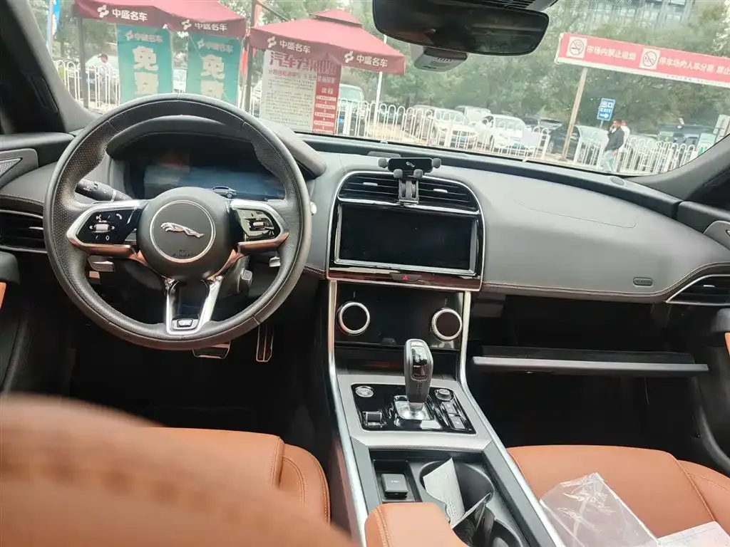 Jaguar XEL 2024 из CN, фото 9