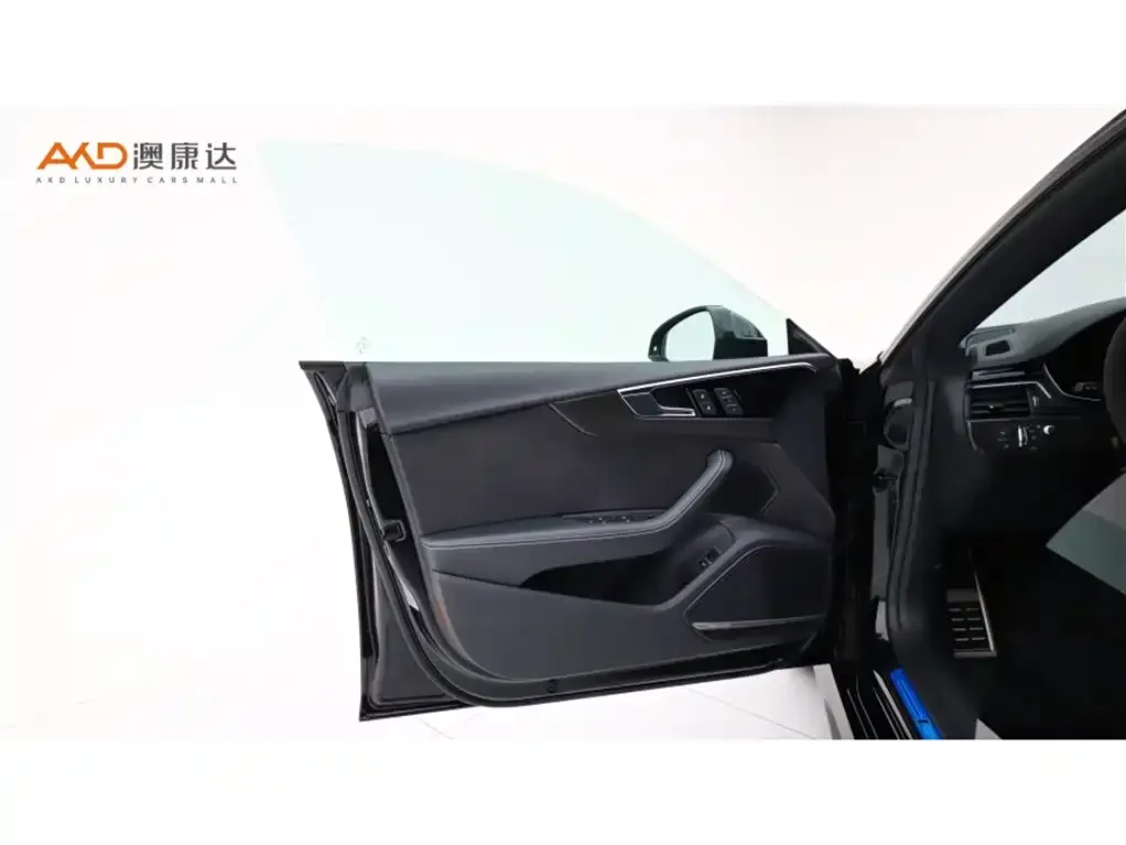 Audi RS 5 2024 из CN, фото 10