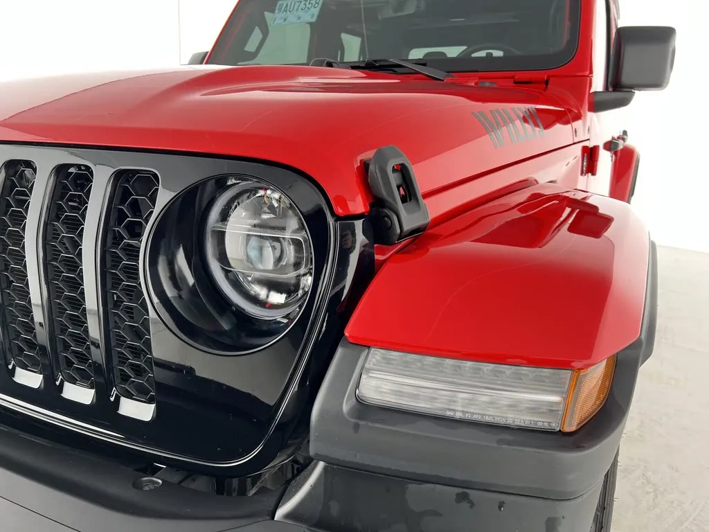 Jeep Gladiator 2023 из CN, фото 3