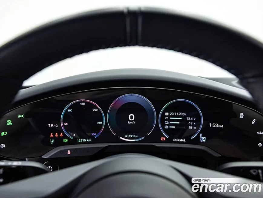 Porsche Taycan 2025 из KR, фото 8